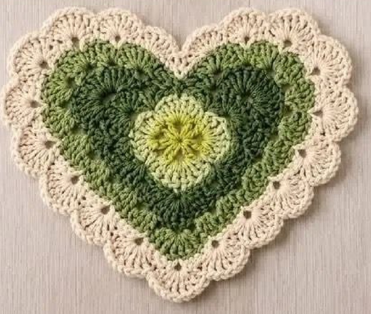 Five Round Heart Motif Crochet Chart