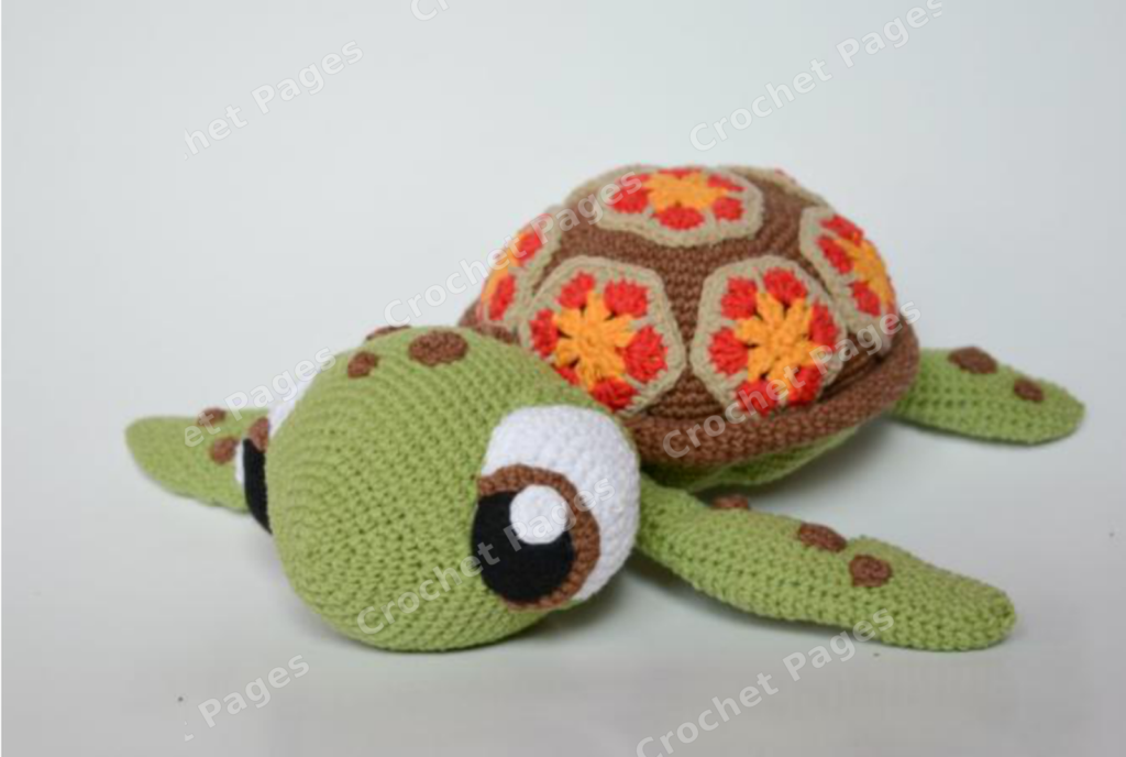 Little Turtle crochet project shown in the pattern preview