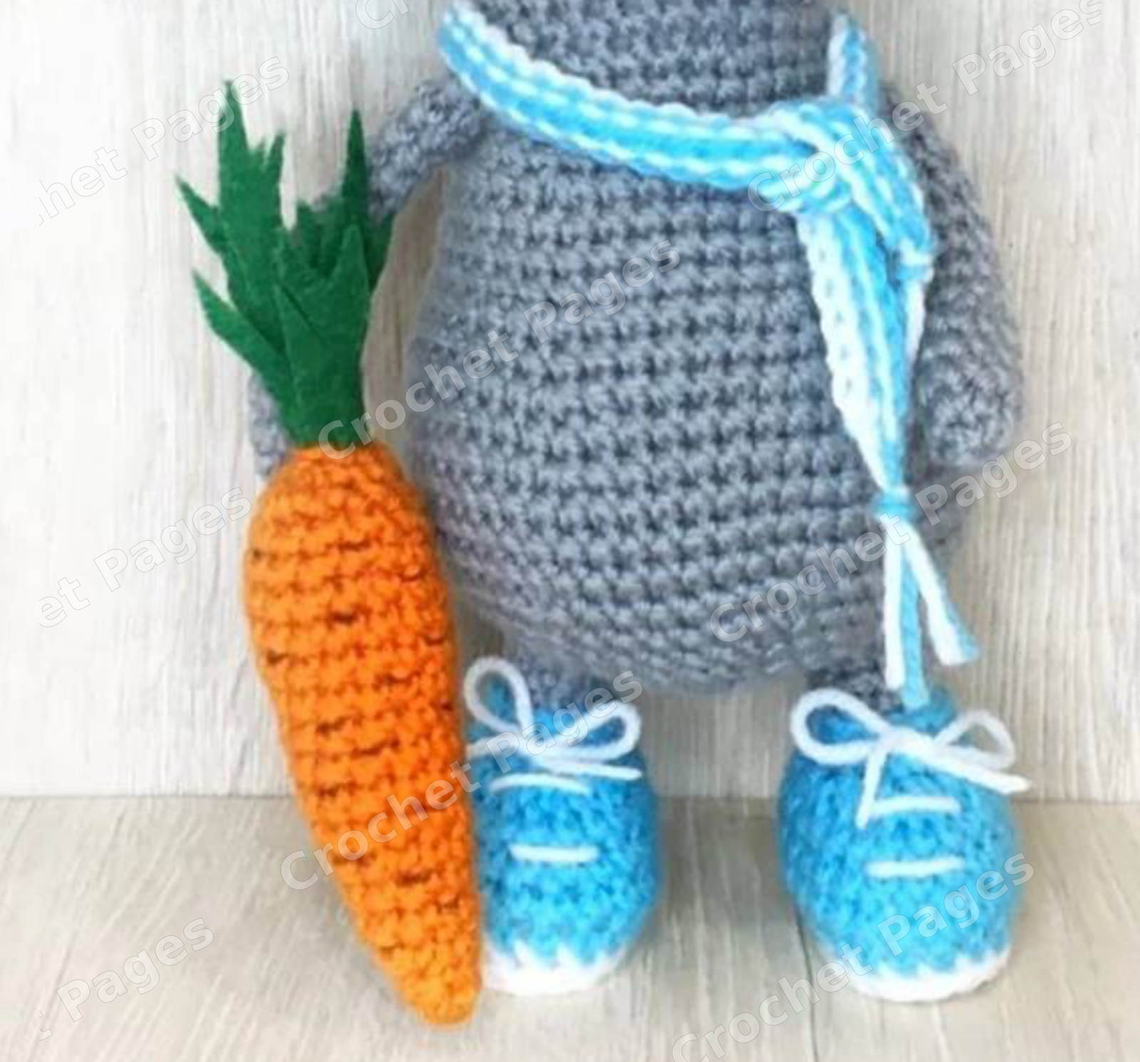 Toothy Rabbit crochet project, gallery view 3